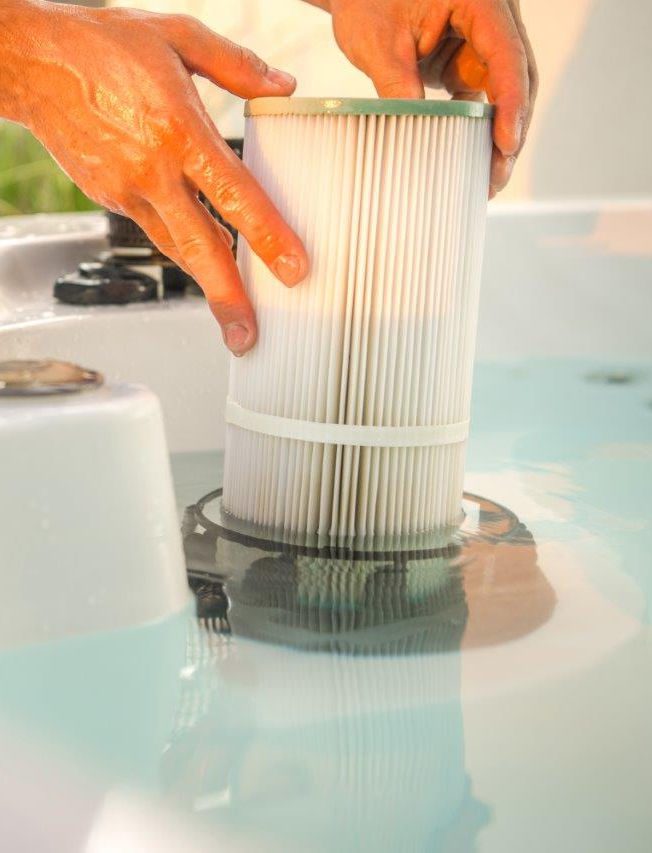 Spa filter clean 1